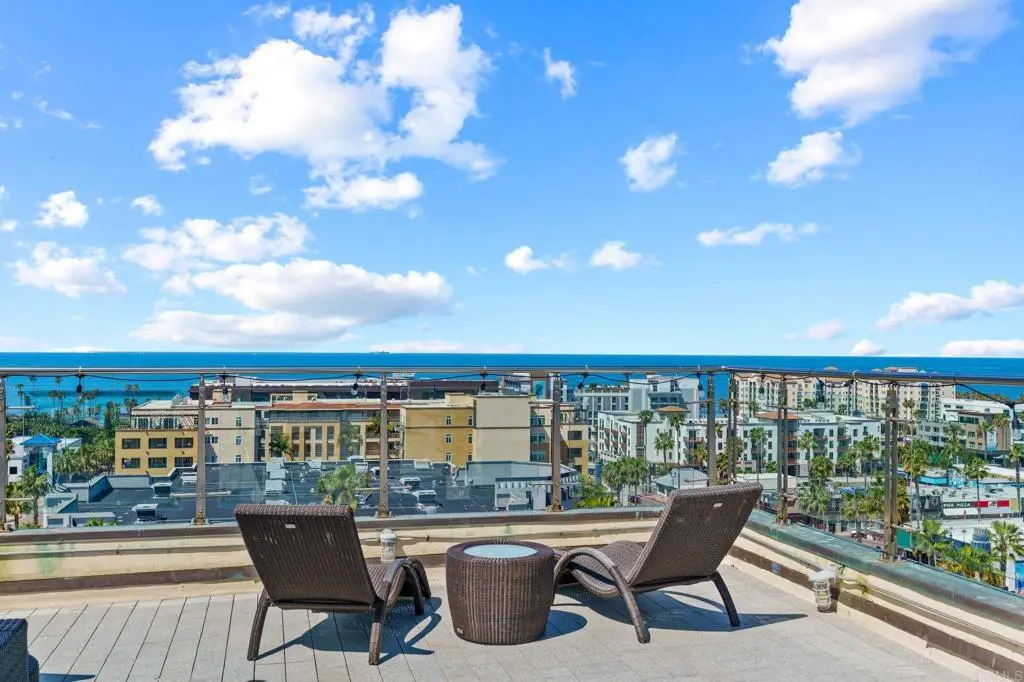 Condominium for sale at 550 Seagaze Drive 19, Oceanside, CA featuring 1 bed and 1 bath