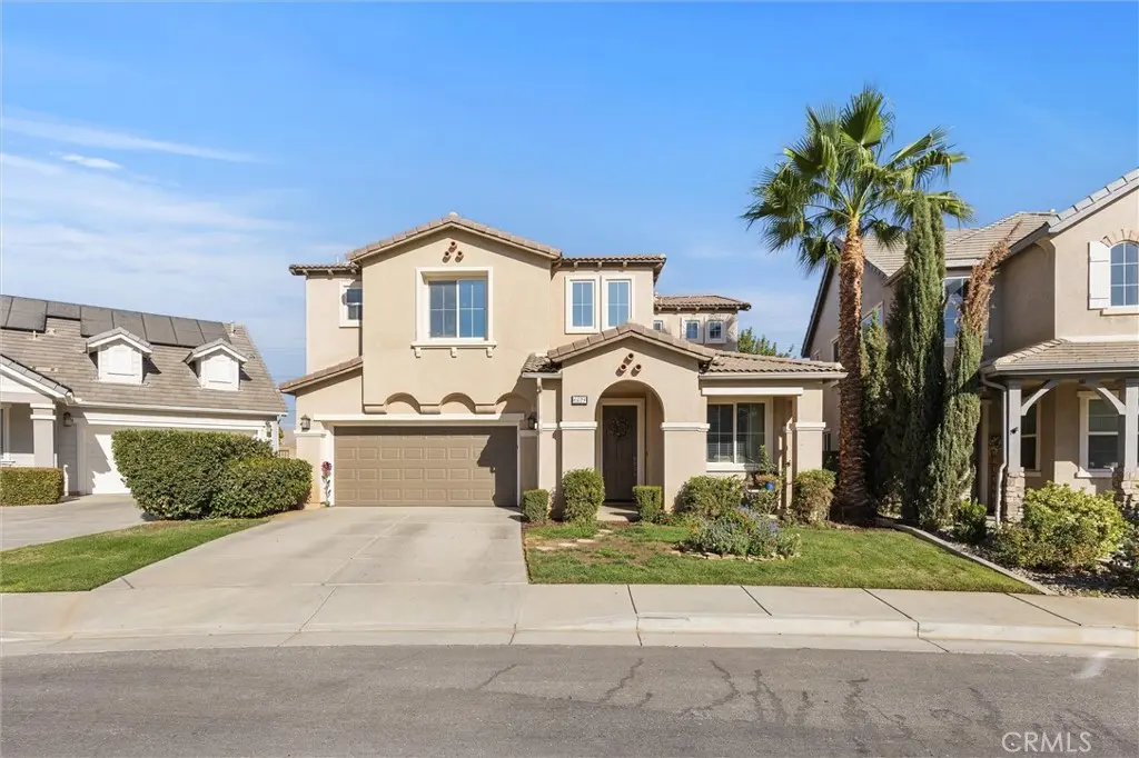 Single Family Residence for sale at 6119 Pilar Way, Bakersfield, CA featuring 4 beds and 3 baths