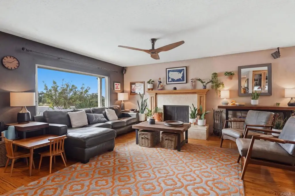 Single Family Residence for sale at 320 Apollo Drive, Vista, CA featuring 3 beds and 2 baths