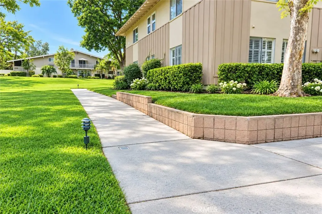 Condominium for rent at 95 Calle Aragon A, Laguna Woods, CA featuring 2 beds and 2 baths