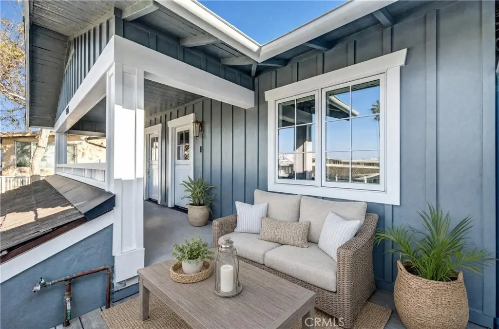 Condominium for rent at 826 S Coast B, Laguna Beach, CA featuring 1 bed and 1 bath