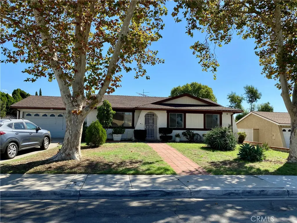 Single Family Residence for sale at 759 S Arrowhead, Rialto, CA featuring 3 beds and 2 baths