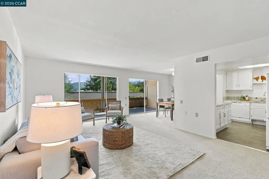 Condominium for sale at 1901 Golden Rain Rd 4, Walnut Creek, CA featuring 2 beds and 1 bath