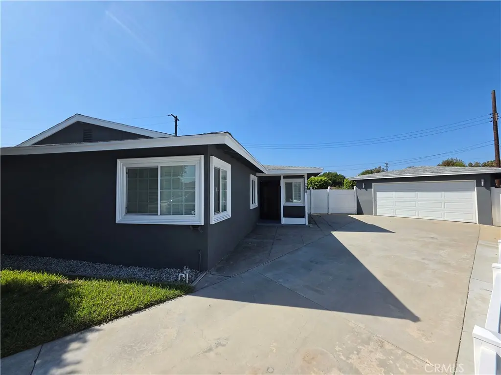 Single Family Residence for sale at 20807 Doble, Torrance, CA featuring 3 beds and 2 baths