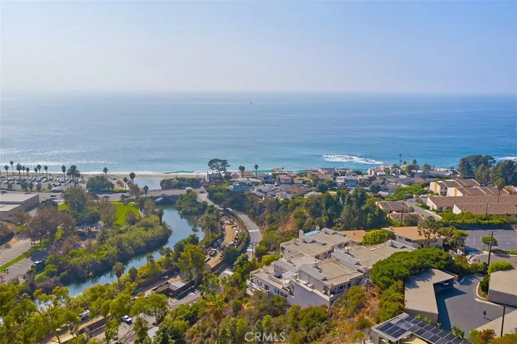 Condominium for rent at 21734 Wesley Drive 5, Laguna Beach, CA featuring 2 beds and 2 baths
