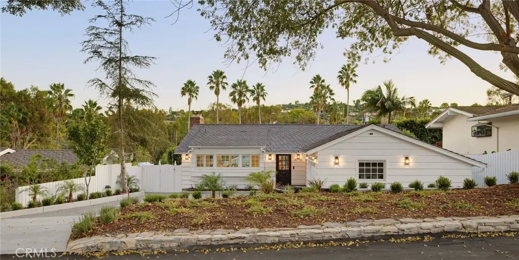 Single Family Residence for sale at 4036 Via Pima, Palos Verdes Estates, CA featuring 5 beds and 5 baths