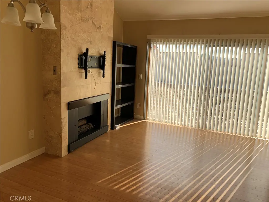 Condominium for rent at 700 W La Veta Avenue O12, Orange, CA featuring 1 bed and 1 bath