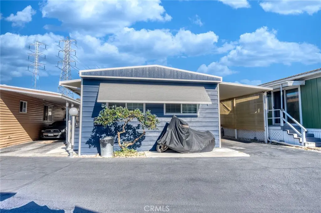 Manufactured In Park for sale at 17700 S Western Avenue 148, Gardena, CA featuring 2 beds and 2 baths