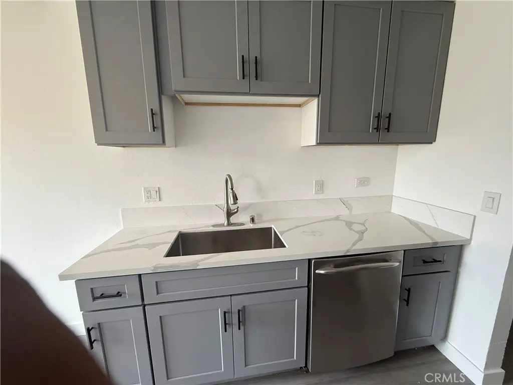 Condominium for sale at 700 West La Veta Avenue E4, Orange, CA featuring 2 beds and 2 baths