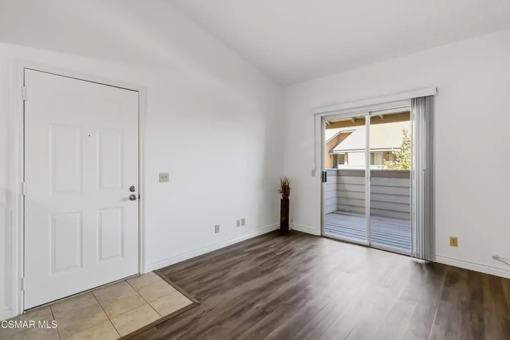 Condominium for sale at 4545 Alamo Street H, Simi Valley, CA featuring 1 bed and 1 bath