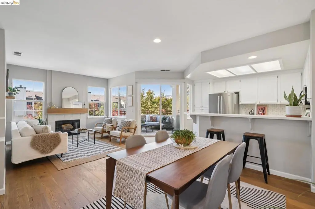 Condominium for sale at 2516 Baywood Way, Richmond, CA featuring 2 beds and 2 baths
