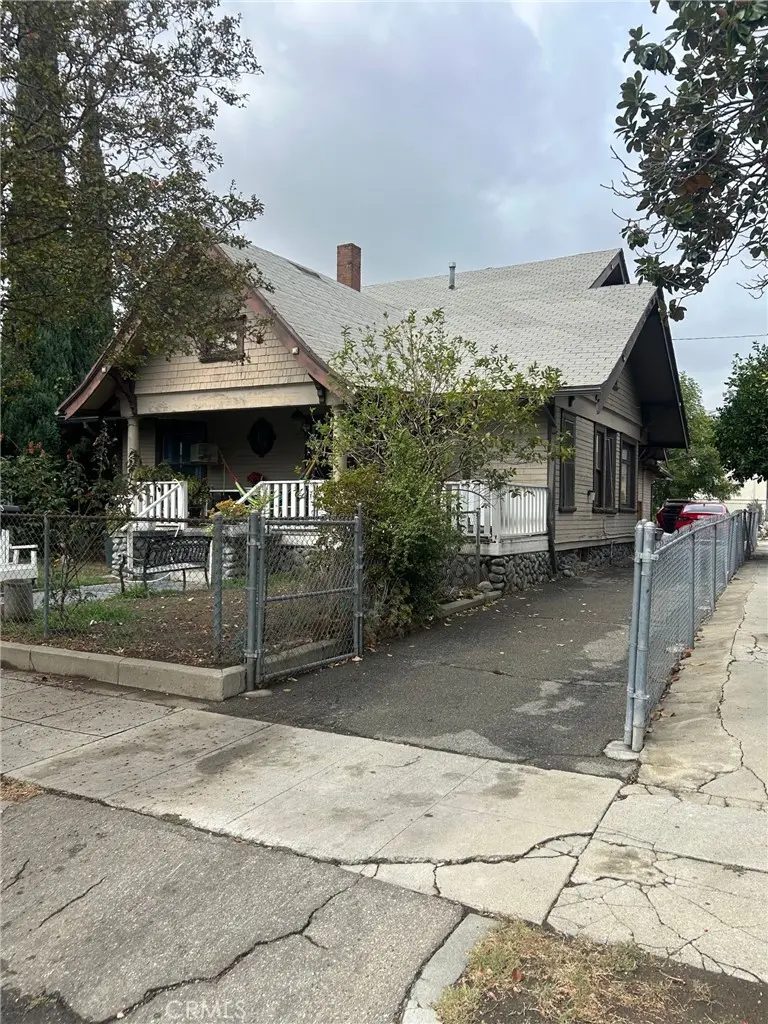 Single Family Residence for sale at 243 San Francisco, Pomona, CA featuring 5 beds and 4 baths