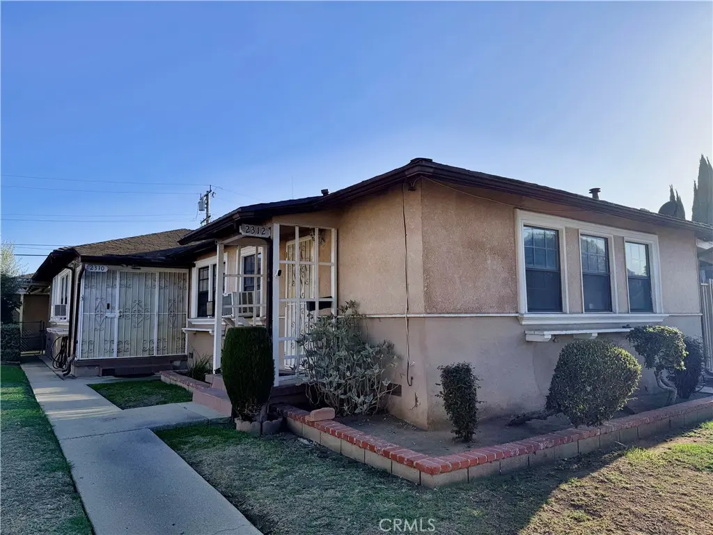 Duplex for sale at 2310 W Compton, Compton, CA