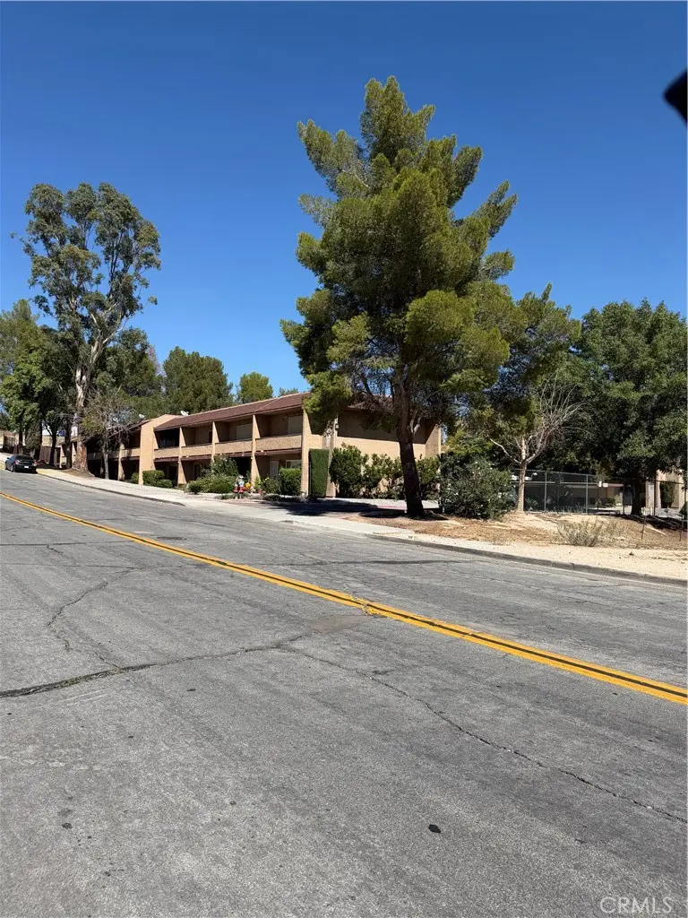 Condominium for rent at 14299 La Paz #24, Victorville, CA featuring 2 beds and 1 bath