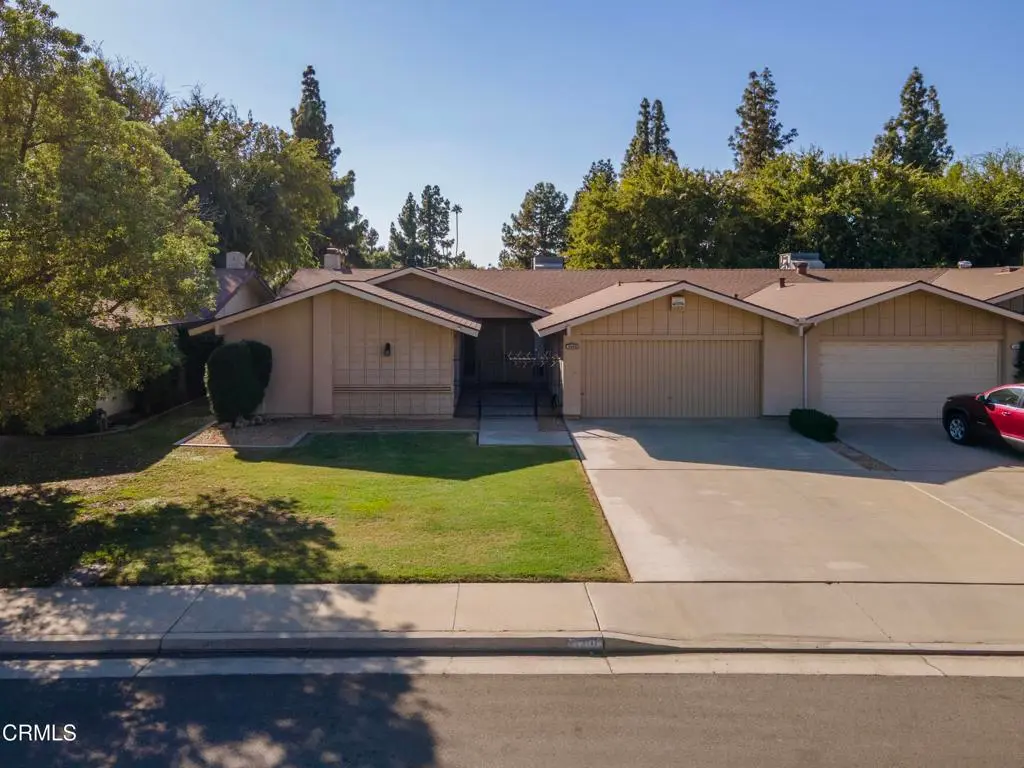 Condominium for sale at 1419 Thunderbird Street, Bakersfield, CA featuring 2 beds and 2 baths