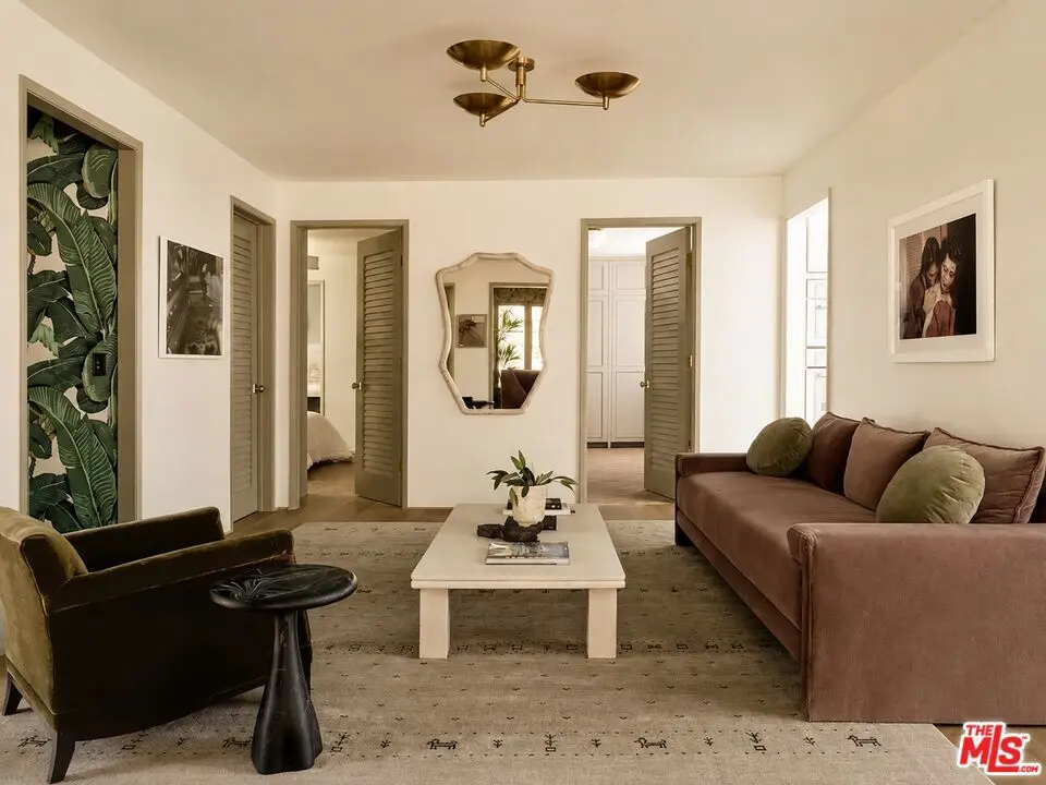 Single Family Residence for sale at 2633 Mandeville Canyon Road, Los Angeles, CA featuring 4 beds and 5 baths