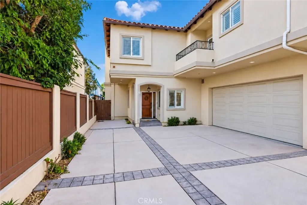 Townhouse for sale at 2005 Dufour B, Redondo Beach, CA featuring 4 beds and 3 baths