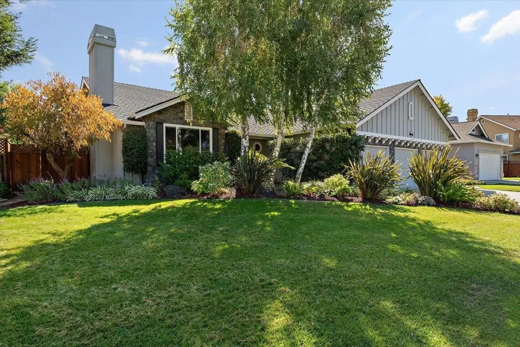 Single Family Residence for sale at 108 Mojonera Court, Los Gatos, CA featuring 3 beds and 2 baths