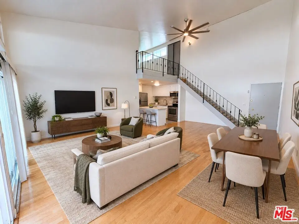 Condominium for rent at 601 S Prospect Avenue 304, Redondo Beach, CA featuring 1 bed and 1 bath