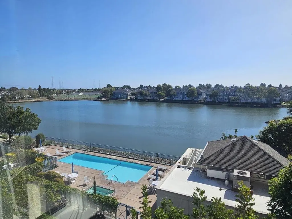 Apartment for rent at 701 Baltic Circle 737, Redwood City, CA featuring 3 beds and 3 baths