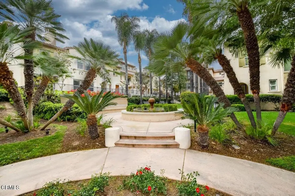 Townhouse for rent at 2461 Wagner Street 3, Pasadena, CA featuring 2 beds and 3 baths