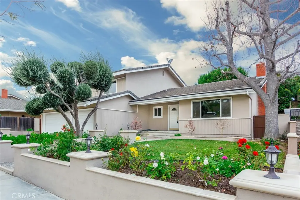 Single Family Residence for rent at 3007 E Echo Hill, Orange, CA featuring 5 beds and 4 baths