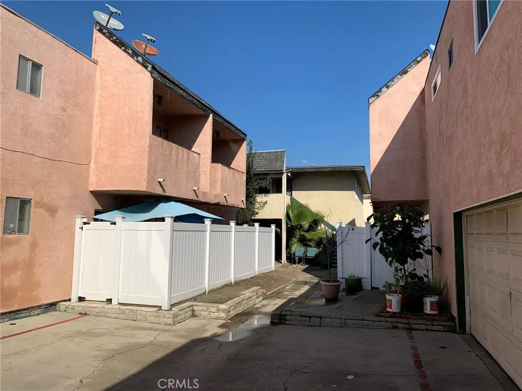 Condominium for rent at 11827 Ferris Road I, El Monte, CA featuring 2 beds and 1 bath