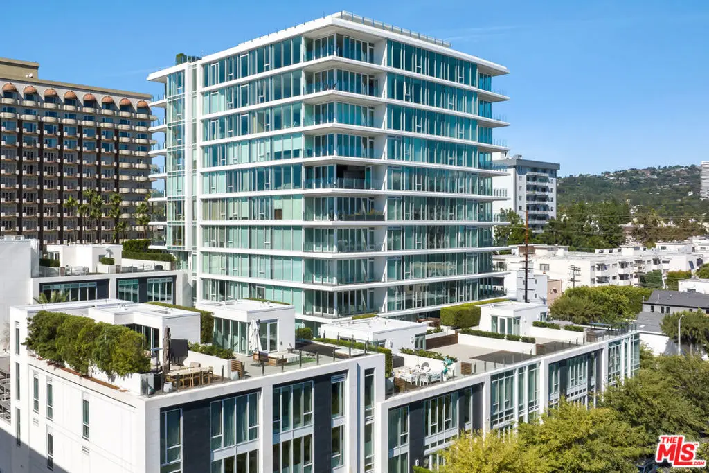 Condominium for sale at 9000 W 3rd Street 208, Los Angeles, CA featuring 2 beds and 4 baths