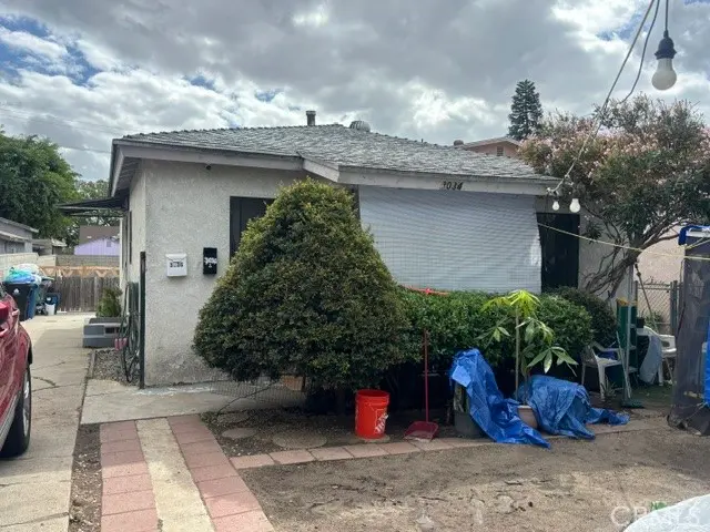 Duplex for sale at 3036 Chaucer, Los Angeles, CA