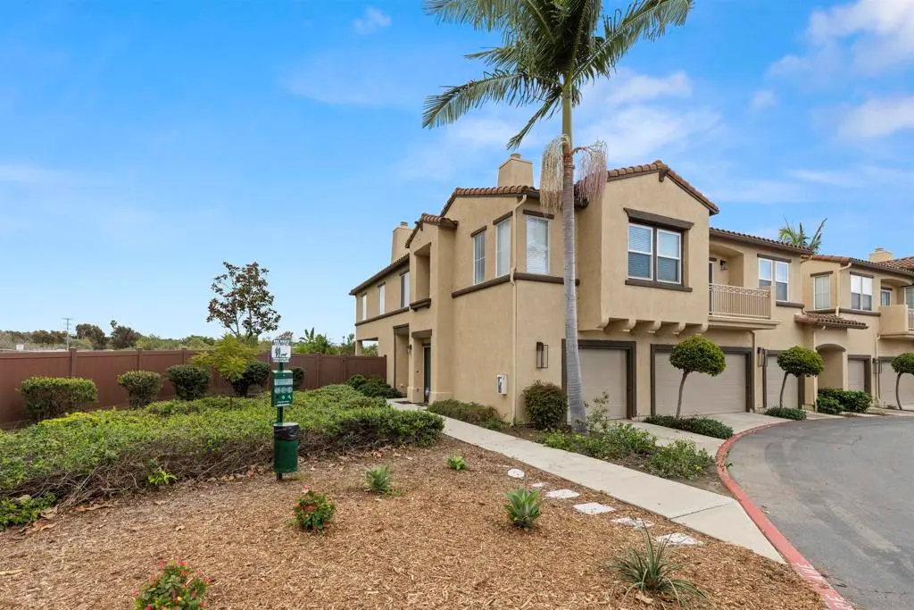 Townhouse for rent at 4470 Brisbane Way 5, Oceanside, CA featuring 4 beds and 3 baths