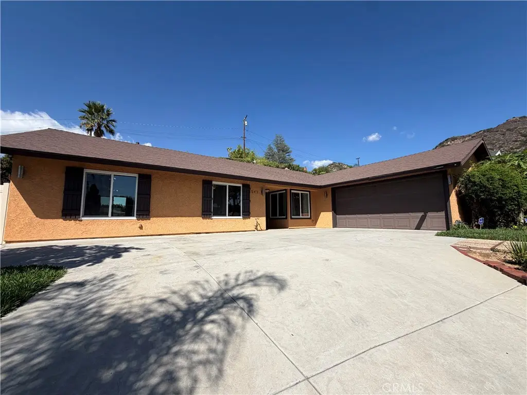 Single Family Residence for rent at 1543 N Hilltop, Azusa, CA featuring 4 beds and 2 baths