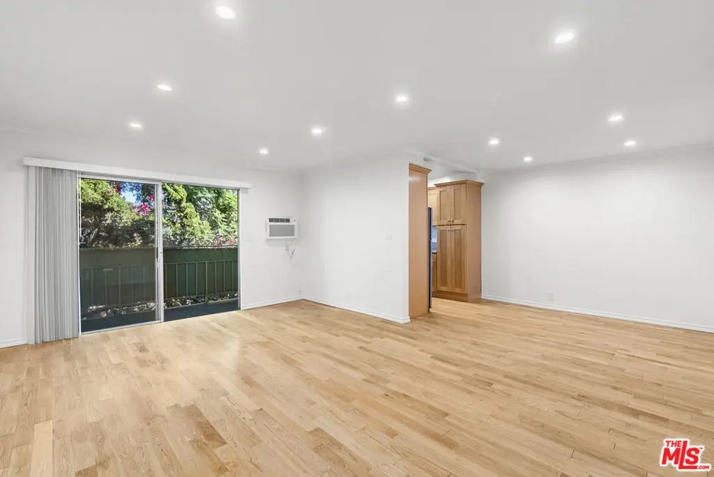Condominium for rent at 8219 Norton Avenue 8, West Hollywood, CA featuring 1 bed and 1 bath