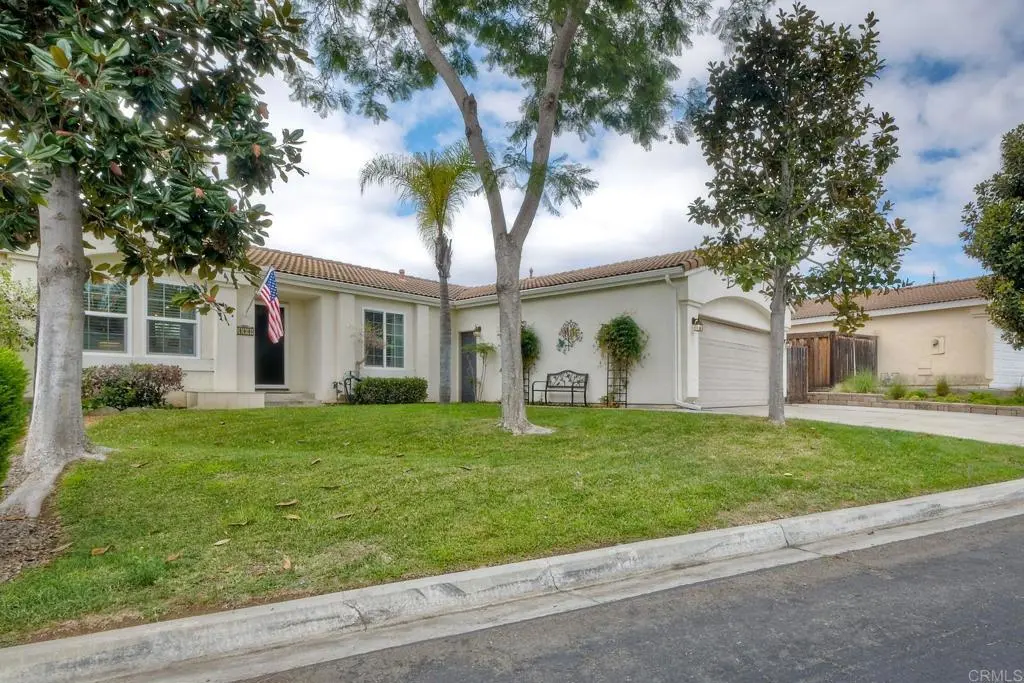 Single Family Residence for sale at 2208 Dante Ter, Vista, CA featuring 3 beds and 2 baths