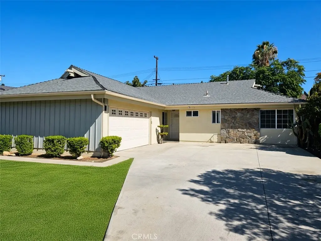 Single Family Residence for rent at 1260 Kenwood Street, La Habra, CA featuring 4 beds and 2 baths