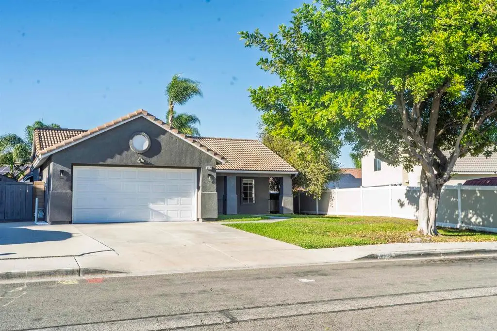 Single Family Residence for sale at 4422 Arbor Cove Circle, Oceanside, CA featuring 3 beds and 2 baths