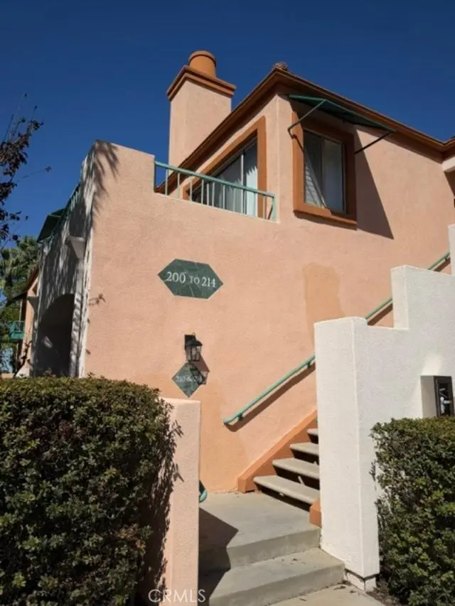 Condominium for rent at 210 Villa Point, Newport Beach, CA featuring 1 bed and 1 bath