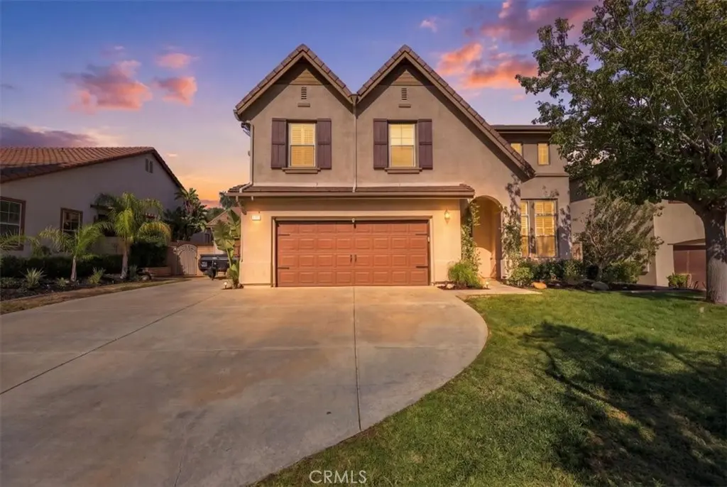 Single Family Residence for sale at 1479 Clearview Circle, Corona, CA featuring 5 beds and 3 baths