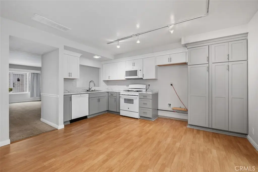 Condominium for rent at 25885 Trabuco 16, Lake Forest, CA featuring 2 beds and 2 baths