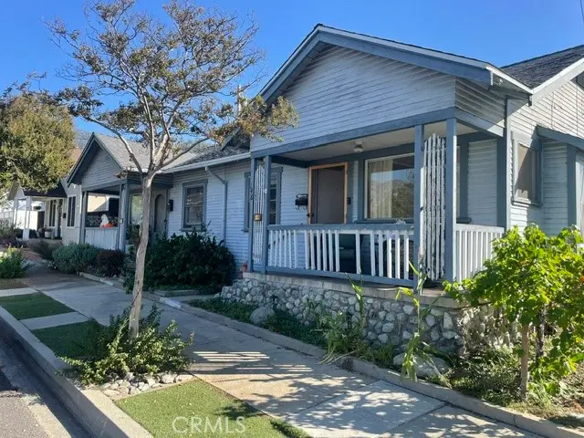 Duplex for sale at 148 N Shamrock, Monrovia, CA