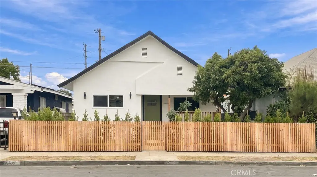Single Family Residence for sale at 3230 Huron Street, Los Angeles, CA featuring 3 beds and 2 baths