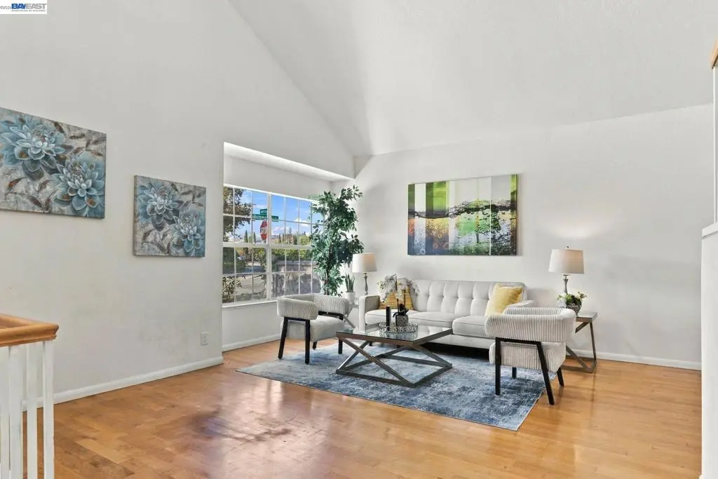 Single Family Residence for sale at 3058 Ridgegate Dr, San Jose, CA featuring 5 beds and 3 baths