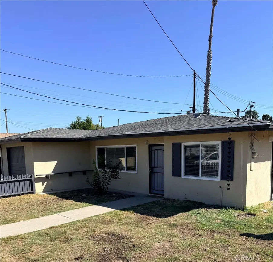 Single Family Residence for rent at 25044 Walnut, Lomita, CA featuring 3 beds and 2 baths