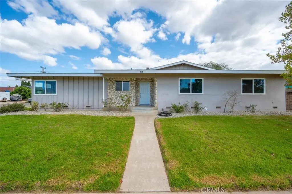 Single Family Residence for sale at 898 Comanche Avenue, Santa Maria, CA featuring 3 beds and 2 baths
