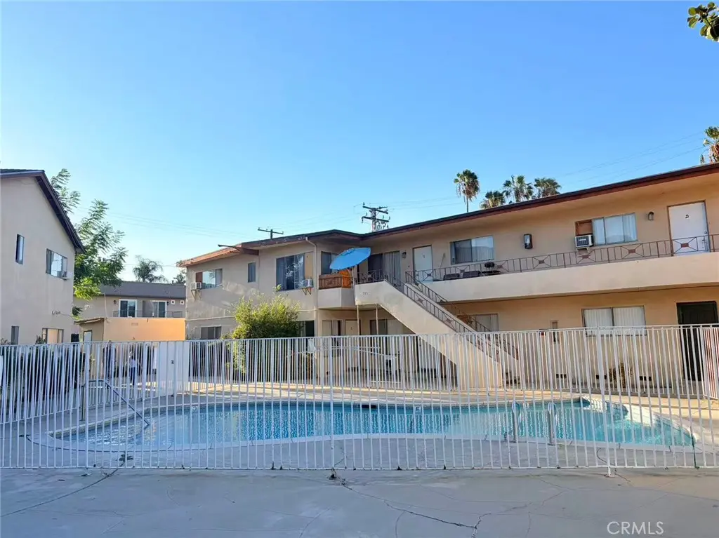 Apartment for rent at 559 W Alpine St C, Upland, CA featuring 2 beds and 2 baths