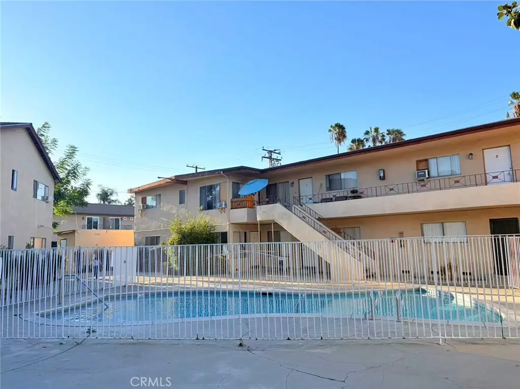 Apartment for rent at 525 W Alpine St A, Upland, CA featuring 1 bed and 1 bath