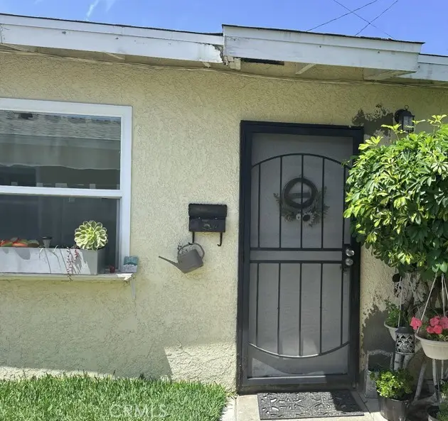 Apartment for rent at 14416 Orange D, Paramount, CA featuring 1 bed and 1 bath