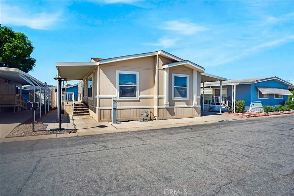 Manufactured In Park for sale at 27150 Shadel 175, Menifee, CA featuring 2 beds and 2 baths