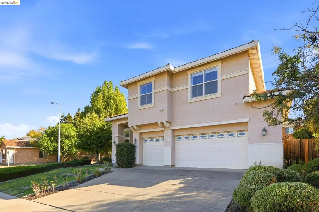 Single Family Residence for sale at 5012 Hawxhurst Ct, Antioch, CA featuring 5 beds and 3 baths