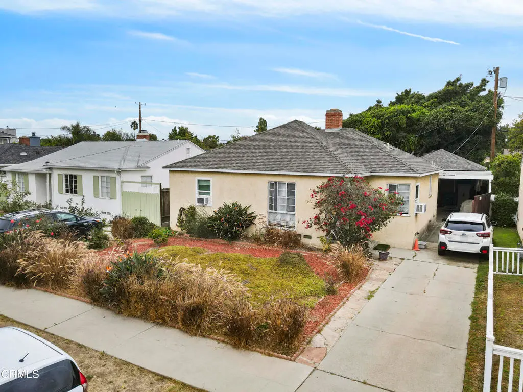 Single Family Residence for sale at 12513 Indianapolis Street, Los Angeles, CA featuring 3 beds and 1 bath