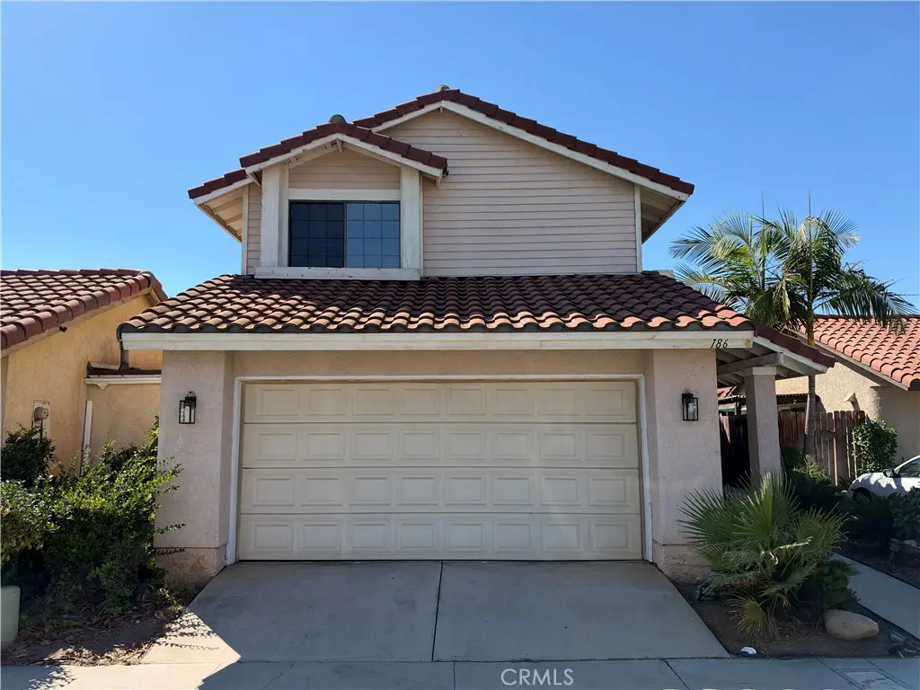 Single Family Residence for sale at 186 Iron Bark, Corona, CA featuring 3 beds and 3 baths